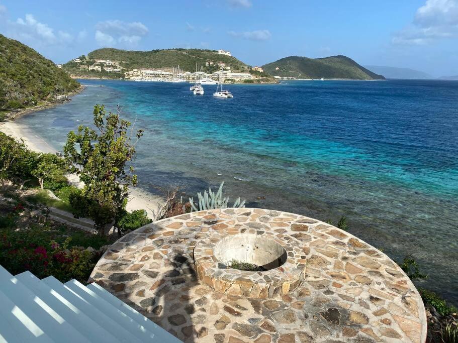 Luxury 7Br Waterfront Villa With Views Of Marina Cay And Scrub Island East End ภายนอก รูปภาพ
